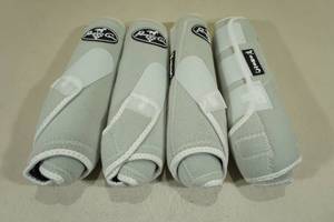 lot 96 image: Professionals Choice SMB3 4-Pack