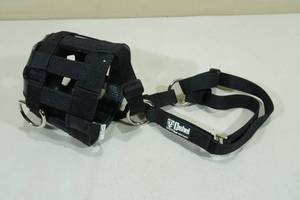 lot 104 image: Cashel Grazing Muzzle Halter -Mini