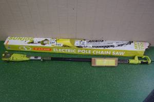 lot 118 image: Sun Joe Saw Joe 8 Electric Pole Chain Saw