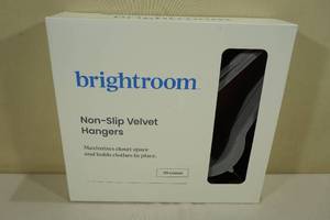lot 126 image: Brightroom Non-Slip Velvet Hangers -30 Count