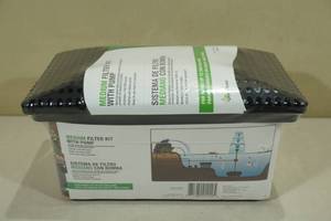 lot 147 image: Medium Pond Filter Kit with Pump