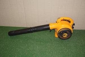 lot 153 image: Poulan Pro Gas Blower