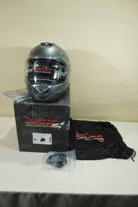 lot 177 image: Daytona DOT Cruiser Full Face Motorcycle Helmet - XL, Gun Metal Grey