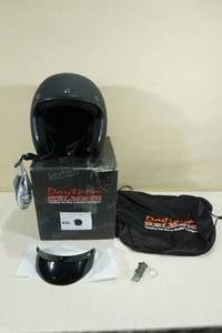 lot 178 image: Daytona DOT Cruiser Open Face Motorcycle Helmet - 4XL, Dull Black