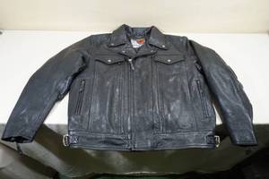 lot 181 image: First Classics Mens Utility Cruising Motorcycle Jacket -XL