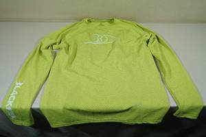 lot 193 image: Blackfish UPF 30 Long Sleeve Cooling Angler Shirt -Medium, Green