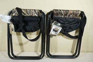 lot 4 image: 2 Mossy Oak Field Hunting Stool