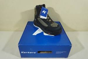 lot 36 image: Korkers Greenback Wading Boots -Mens Size 8