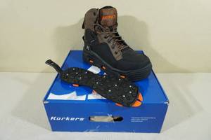lot 37 image: Korkers Buckskin Wading Boots -Mens Size 7