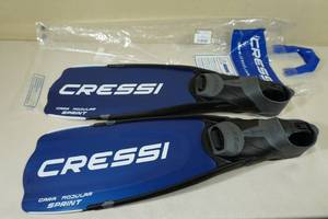 lot 92 image: Cressi-sub Gara Modular Sprint Diving Fins -Size 7-8