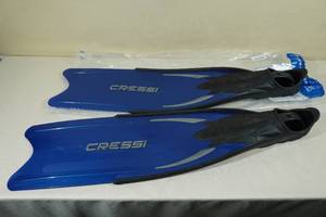 lot 94 image: Cressi-sub Gara Professional Diving Fins -Size 12-13