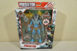 lot 102 image: Predator 7 Action Figure with Accessories