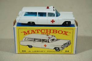 lot 106 image: 1965 Matchbox by Lesney #54 S&S Cadillac Ambulance with Original Box