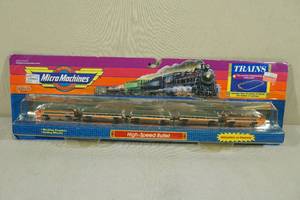lot 109 image: Vintage Micro Machines High-Speed Bullet Train Set
