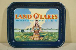 lot 126 image: Vintage 1950s Land O Lakes Advertising Tray with Retired Logo