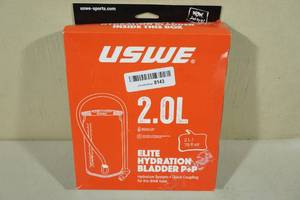 lot 147 image: USWE 2L Elite Hydration Bladder