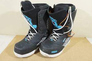lot 195 image: thitytwo Santa Cruz Snowboard Boots -Size 13