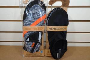 lot 357 image: 2 Pairs Mens Edition Fit Kicks -Size Small