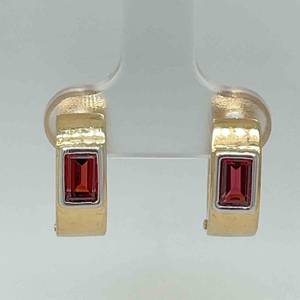Two Looks in One Reversible Amethyst & Garnet Double-Sided Chunky Flat Hoop Earrings in 14k Two-Tone Yellow & White Gold $1575 Retail VIDEO