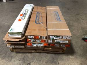 lot 24 image: Mix lot of Cap A Thread Flooring, Customer returns Review all pictures