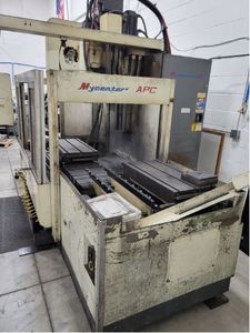 lot 6 image: 1994 MyCenter 3X CNC Machine with Pallet Changer and Standard Chip Conveyor