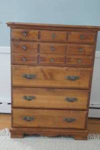 chest of drawers