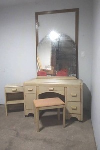 vintage waterfall dressing table
