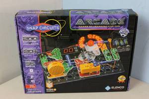 lot 201 image: NEW - Snap Circuits - Arcade Building Kit SCA-200 STEM Toy Teaching Toy