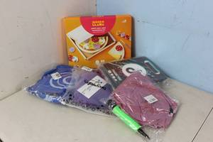 lot 230 image: Amazon Returns and Shelf Pulls - See Pictures