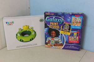 lot 231 image: Amazon Returns and Shelf Pulls - See Pictures