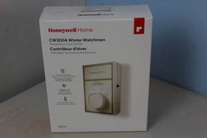 lot 126 image: NEW - Honeywell Home Winter Watchman Low Temperature Signal