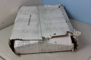 lot 500 image: Open Box Can Liners Blue Can Liners