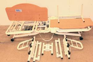 lot 103 image: Hospital Bed