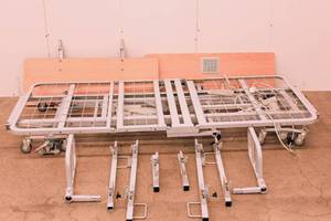 lot 101 image: Hospital Bed