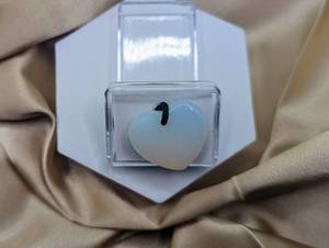 lot 599 image: Moonstone Gemstone Necklace
