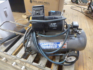lot 9 image: Campbell-Hausfeld Air Compressor