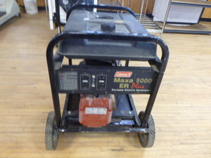 lot 12 image: Coleman Maxa ER Portable Electric Generator
