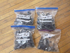 lot 44 image: 4 Bags of Metric Nuts