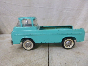 lot 91 image: Vintage Ny-Lint Ford Truck