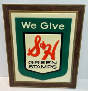 lot 6 image: Vintage S&H Green Stamps Lighted Sign 25 x 22