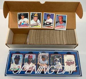 lot 51 image: Box Of Misc. 1985 Topps Baseball Cards And 1987 Donruss Opening Day Set