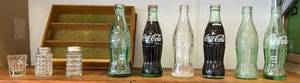 lot 113 image: Shelf Full Of Misc. Vintage Items