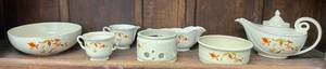 lot 130 image: Shelf Full Of Halls Superior Quality Kitchenware