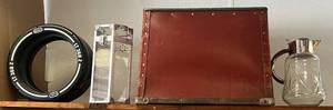 lot 146 image: Shelf Full Of Misc. Vintage Items