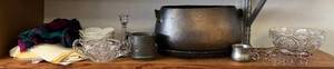 lot 149 image: Shelf Full Of Misc. Vintage Items