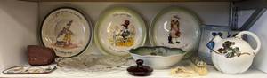 lot 163 image: Shelf Full Of Misc. Vintage Items