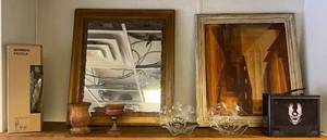 lot 171 image: Shelf Full Of Misc. Vintage Items