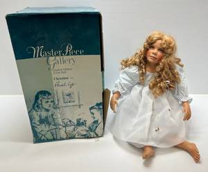 lot 222 image: 1999 Masterpiece Gallery Limited Edition Artist Doll Christina By Pamela Erff In Original Box