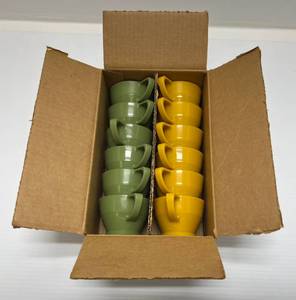 lot 242 image: Vintage Solo Cozy Cups In Original Box NIB