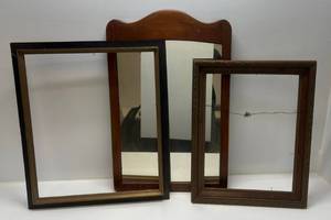 lot 264 image: Vintage Wooden Hanging Mirror And Two Vintage Wood Picture Frames